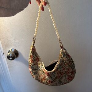 Floral Tapestry Bag with Pearl Handle